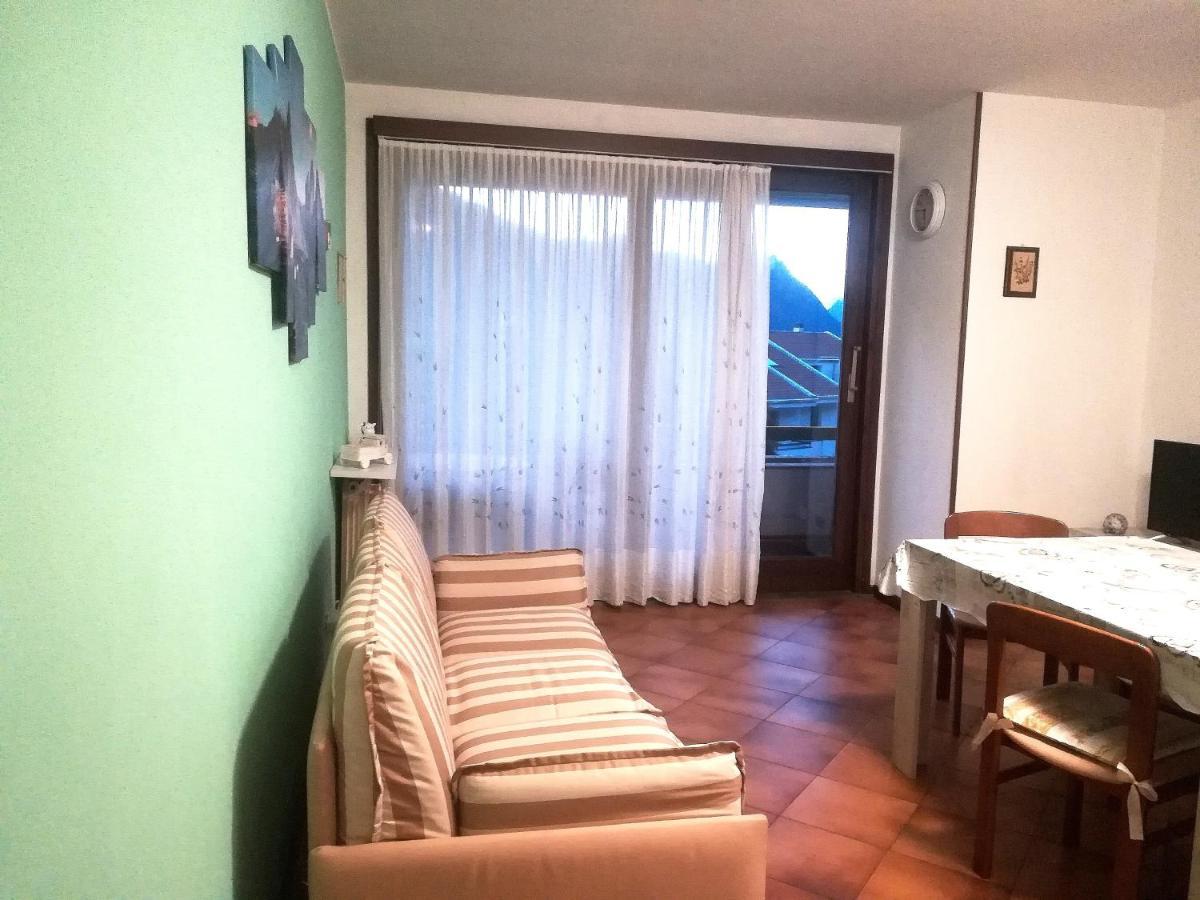 Valsassina Rent Apartamento Introbio Exterior foto