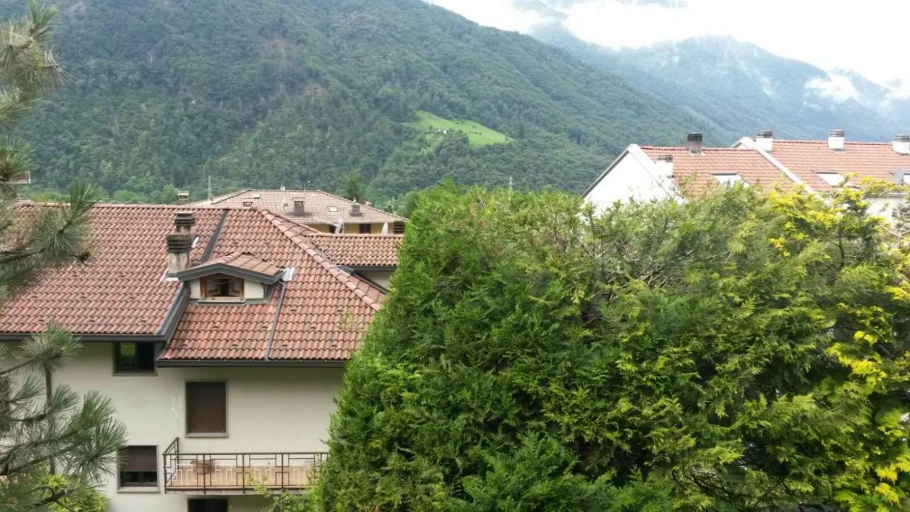 Valsassina Rent Apartamento Introbio Exterior foto